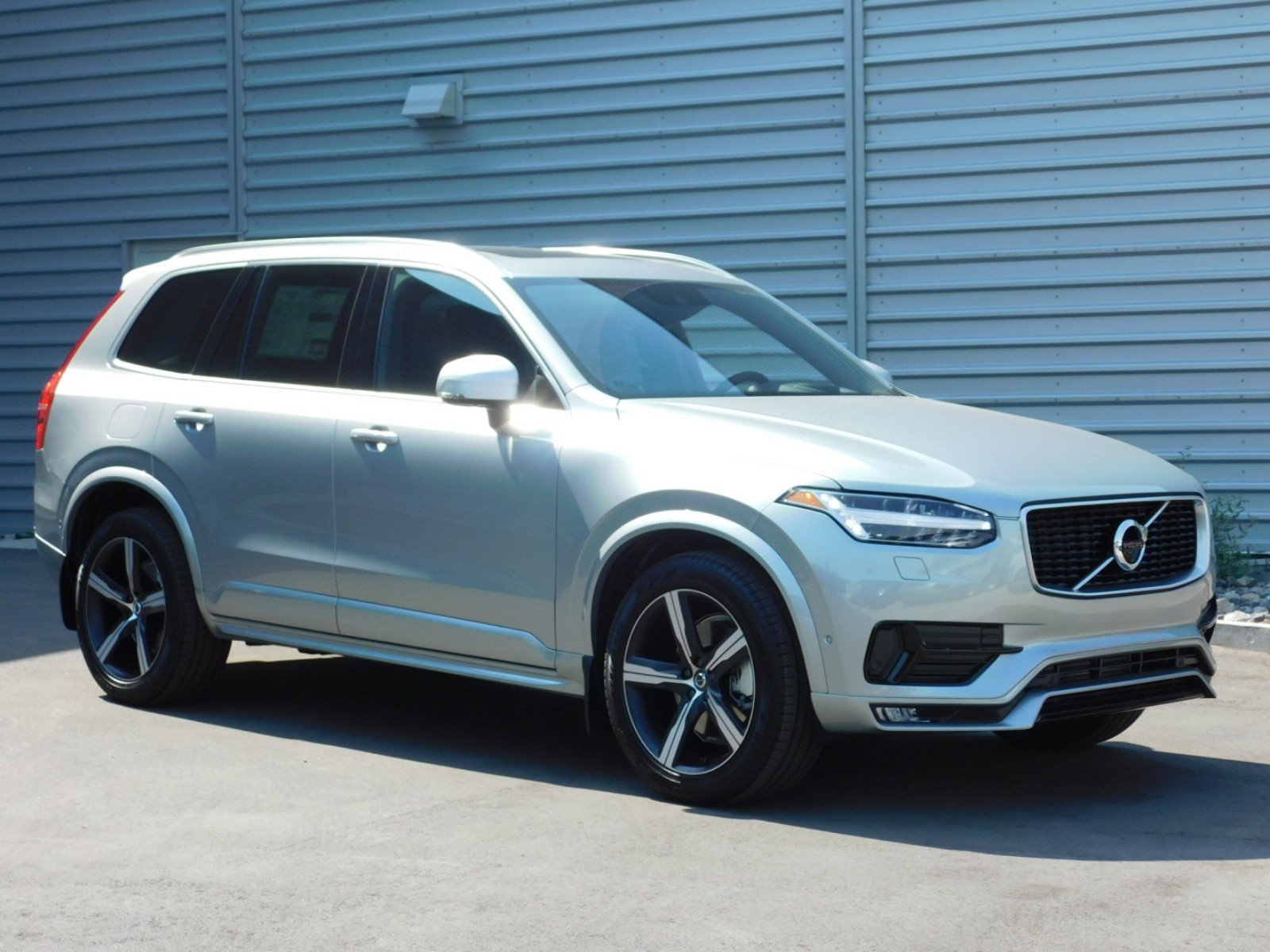 Volvo xc90 2019 характеристики